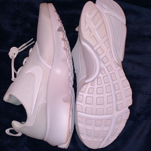Nike Presto Fly triple white perfect condition - Picture 5 of 6